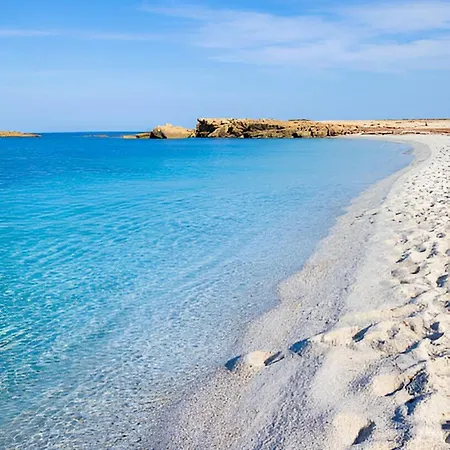 Casa Amelia Oristano, 10 Minutes From The Beaches Daire