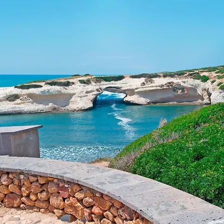 Casa Amelia Oristano, 10 Minutes From The Beaches Apartman