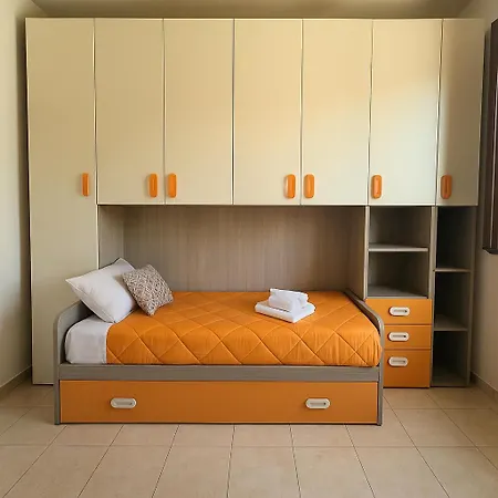 Daire Casa Amelia Oristano, 10 Minutes From The Beaches